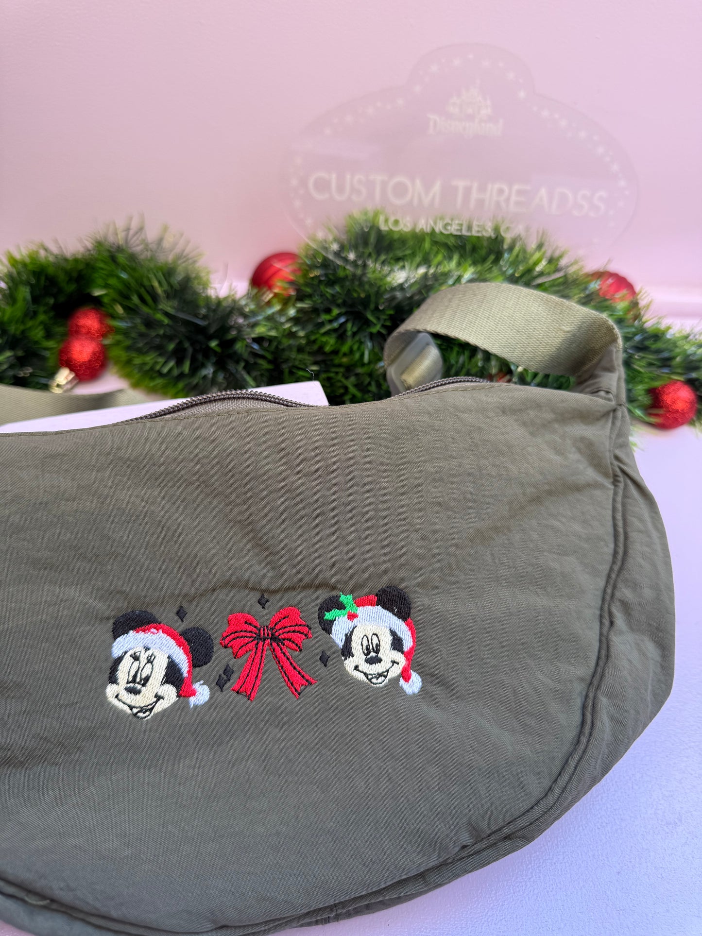 Mouse holiday bag