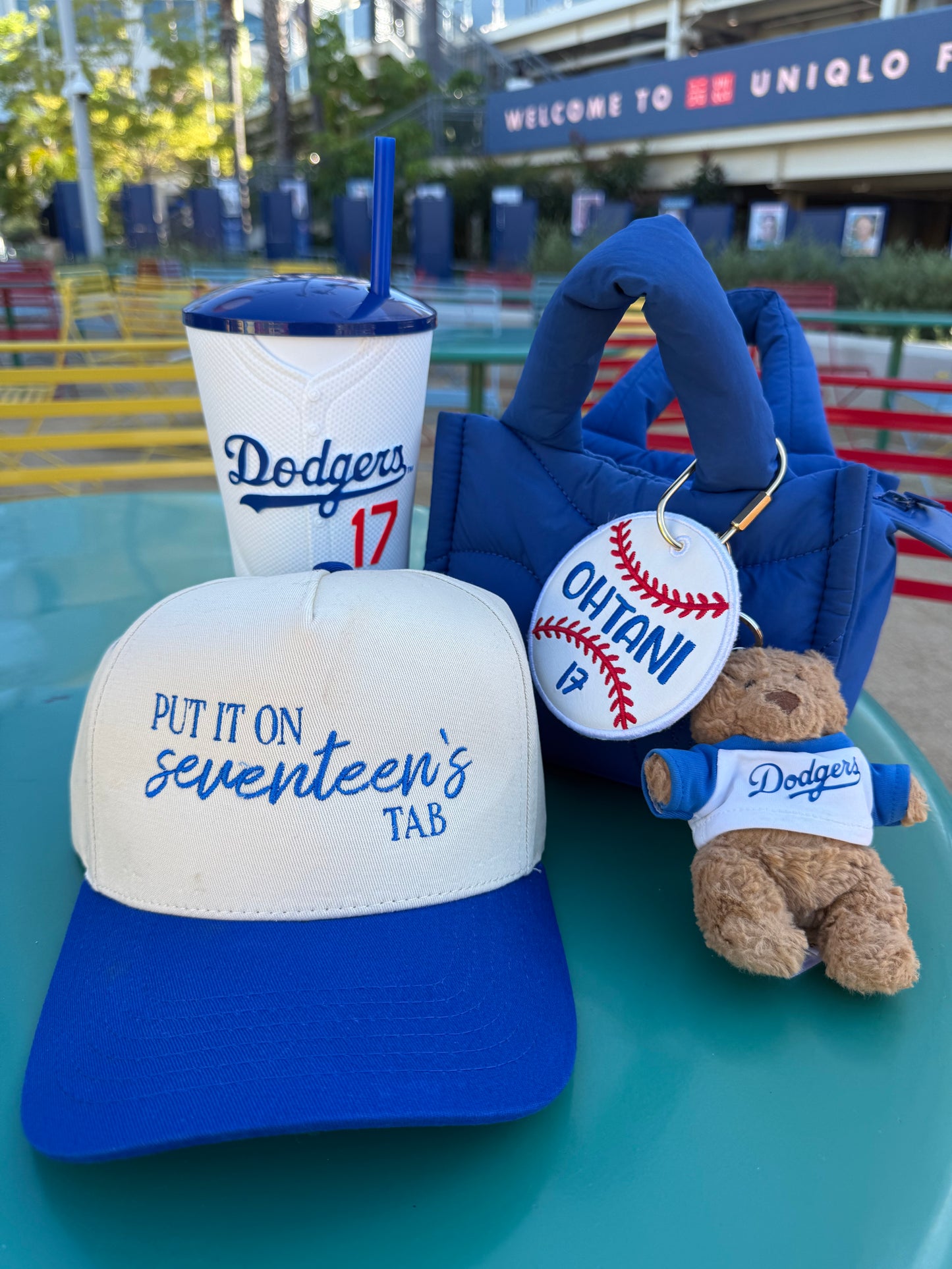 Seventeens tab hat